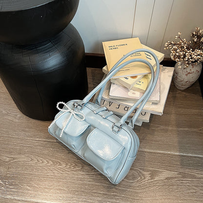 Glossy Charm Bow Tote – Stylish Patent Handbag with Pearl Accent